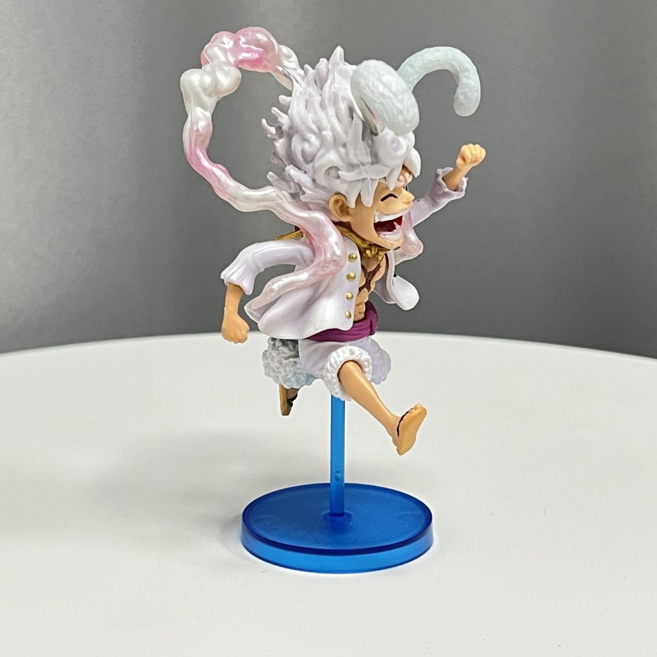 10CM ONE PIECE Nika Luffy Gear - Running Gear Japan 评论和价格